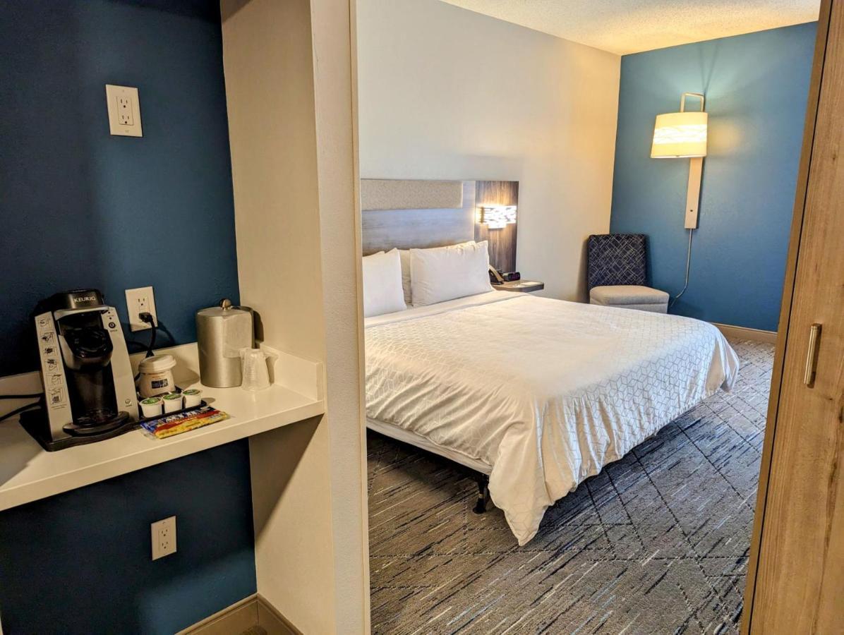 Holiday Inn Express Indianapolis Airport By Ihg Plainfield Kültér fotó