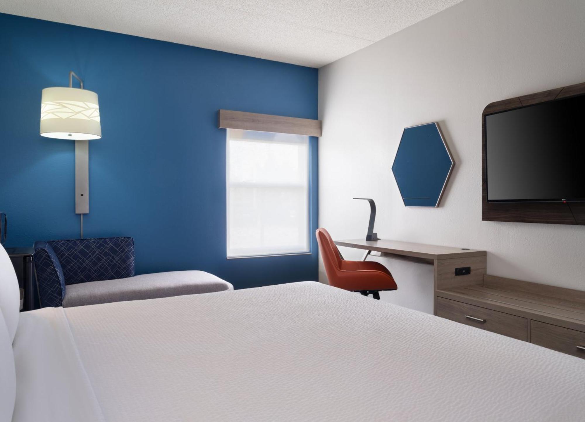 Holiday Inn Express Indianapolis Airport By Ihg Plainfield Kültér fotó