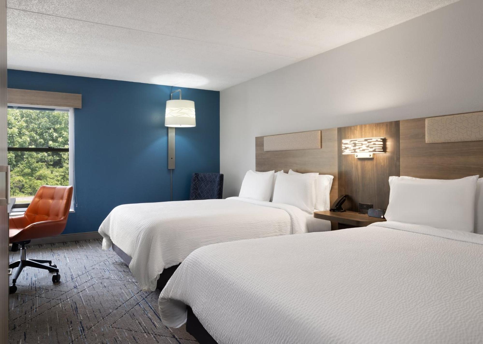 Holiday Inn Express Indianapolis Airport By Ihg Plainfield Kültér fotó