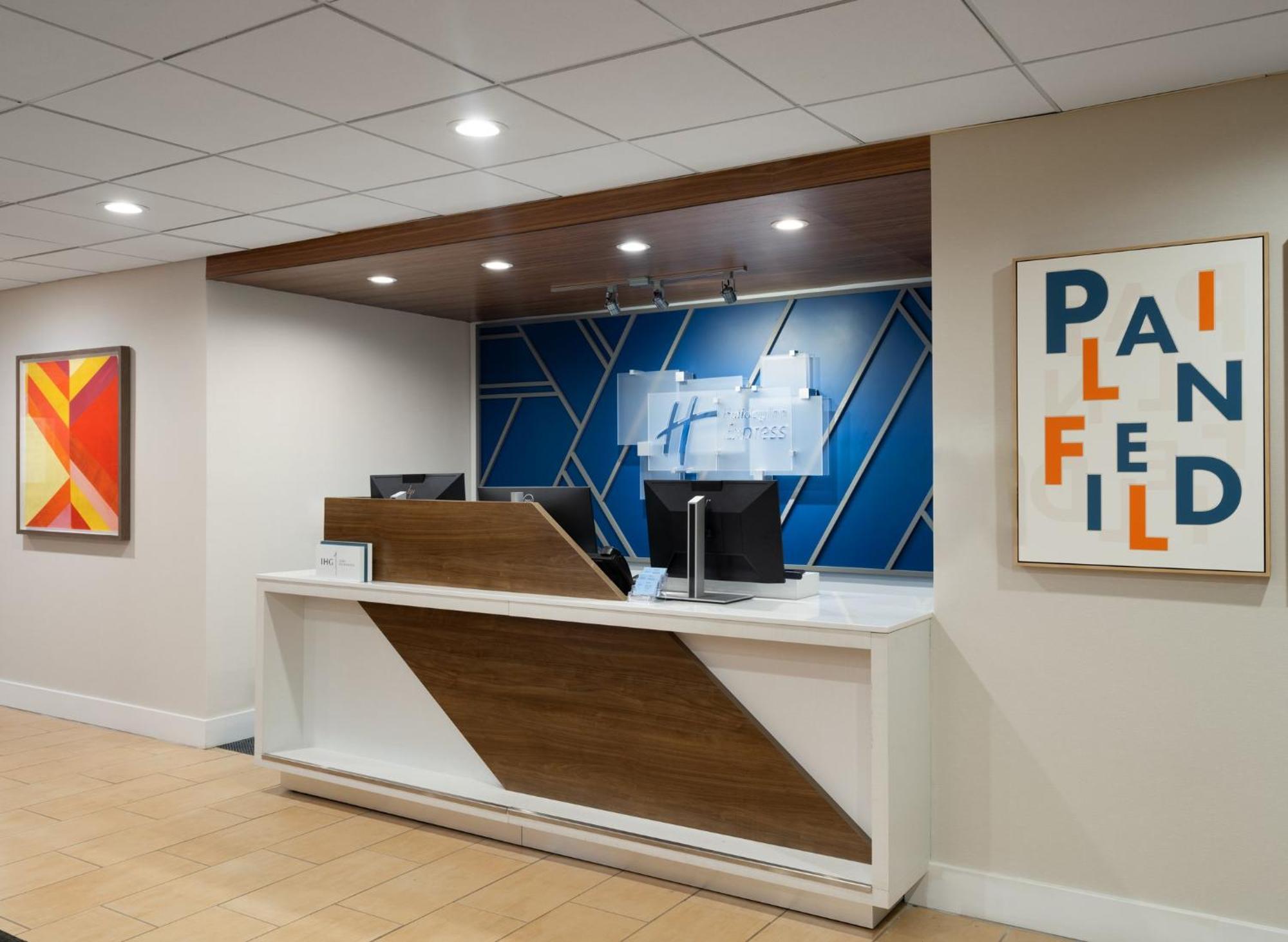 Holiday Inn Express Indianapolis Airport By Ihg Plainfield Kültér fotó